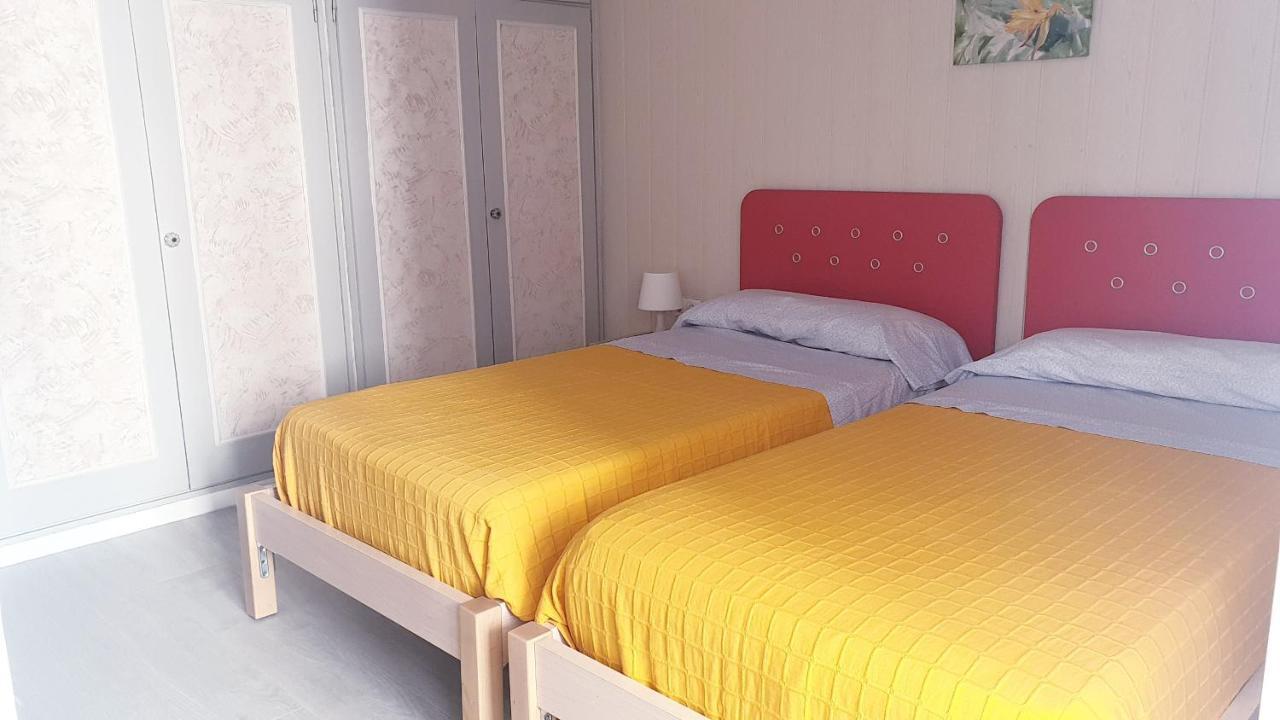 Apartamento Playa Llevant Mejor Zona Salou Bagian luar foto